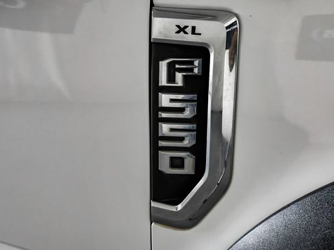 Used 2021 Ford F550 4x4 Crew Cab Super Duty w/ Power Equipment Group image 41