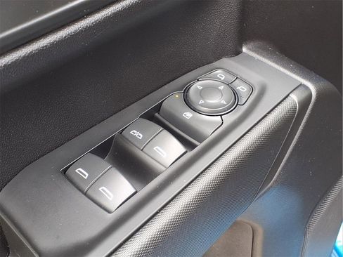 Used 2024 Chevrolet Silverado 1500 Custom image 15