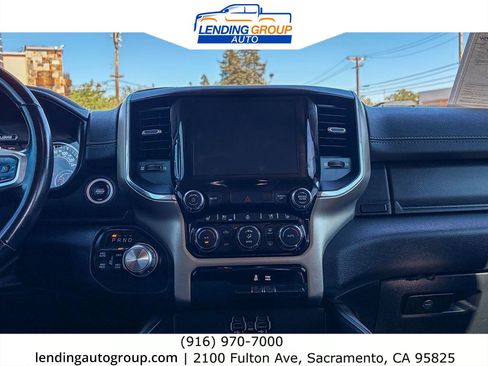 Used 2022 RAM 1500 Laramie AWD/4WD image 12