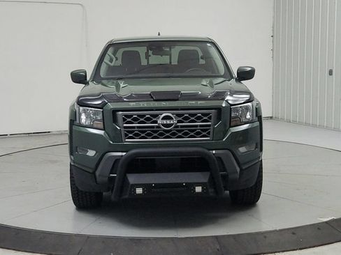 Used 2023 Nissan Frontier SV w/ SV Convenience Package RWD image 3