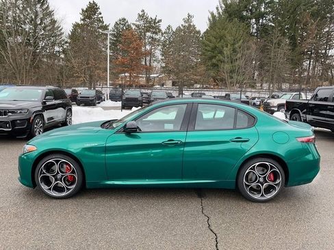 New 2026 Alfa Romeo Giulia AWD image 2