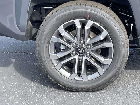 New 2026 Toyota 4Runner Limited image 14