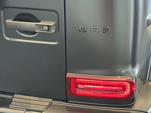 New 2026 Mercedes-Benz G 63 AMG 4MATIC image 32