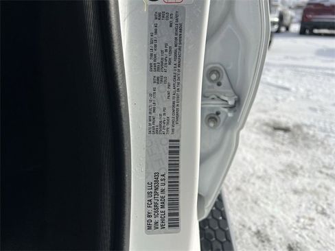 Used 2023 RAM 1500 Laramie image 26