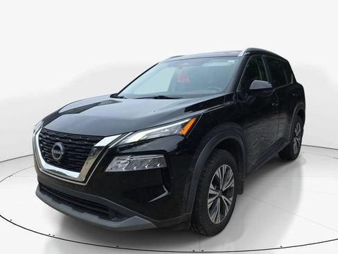Used 2022 Nissan Rogue SV w/ SV Premium Package FWD image 10