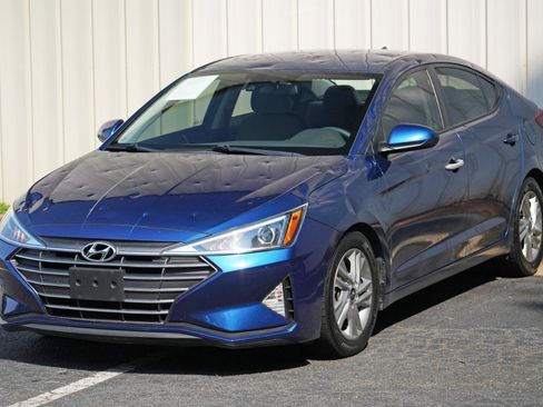 Used 2020 Hyundai Elantra SEL FWD image 40