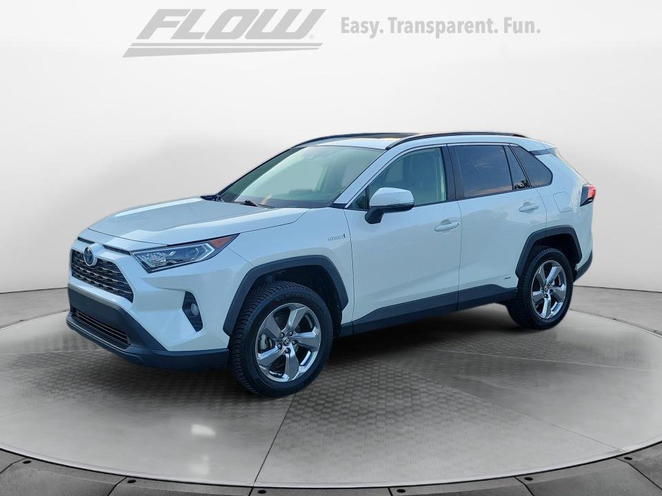 Used 2021 Toyota RAV4 XLE Premium AWD/4WD image 4