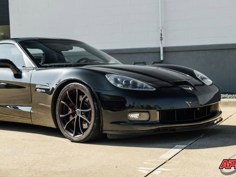 Used 2012 Chevrolet Corvette Z06 w/ 3LZ Preferred Equipment Group image 53