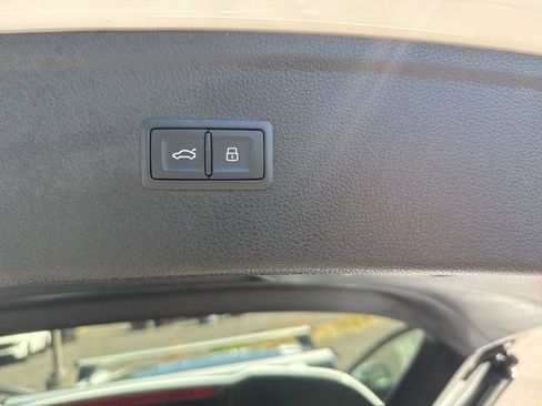 Used 2023 Audi Q5 2.0T Premium Plus image 31