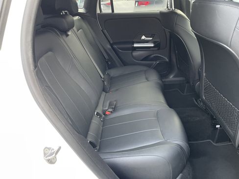 Certified 2023 Mercedes-Benz GLA 250 4MATIC image 43