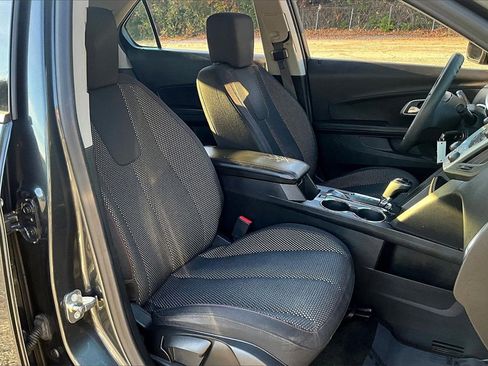 Certified 2017 Chevrolet Equinox LS image 26