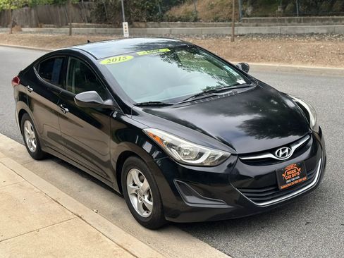 Used 2015 Hyundai Elantra SE FWD image 8
