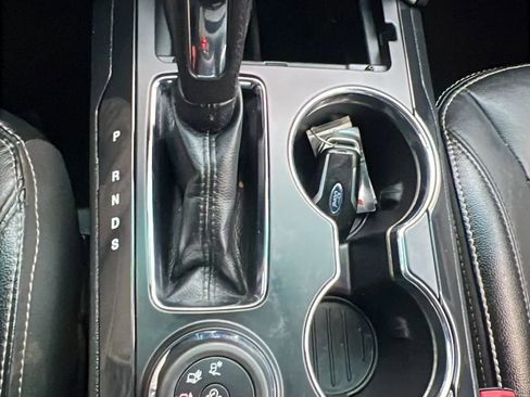 Used 2016 Ford Explorer Limited image 20