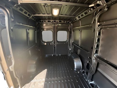 New 2025 RAM ProMaster 1500 w/ Quick Order Package 22G SLT FWD image 9