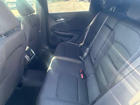 Used 2025 Chevrolet Malibu LT w/ Midnight Edition FWD image 8