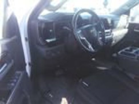 Used 2025 Chevrolet Silverado 2500 LT w/ Safety Package image 7