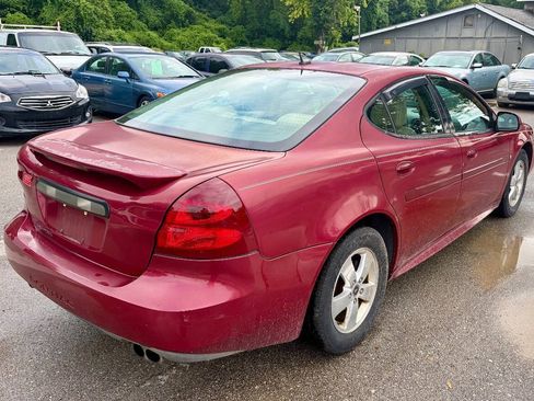 Used 2006 Pontiac Grand Prix w/ Sun And Sound Package FWD image 5