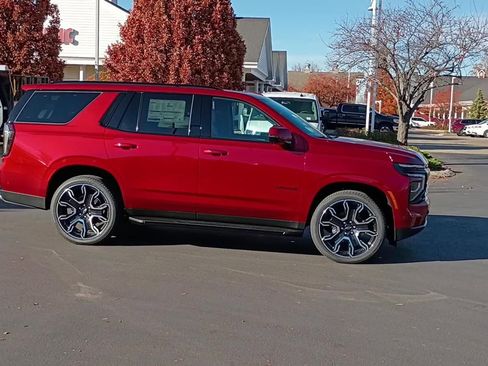 New 2026 Chevrolet Tahoe RST w/ RST Capability Package image 7