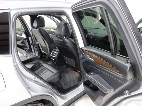 Used 2019 BMW X3 sDrive30i w/ Convenience Package RWD image 14