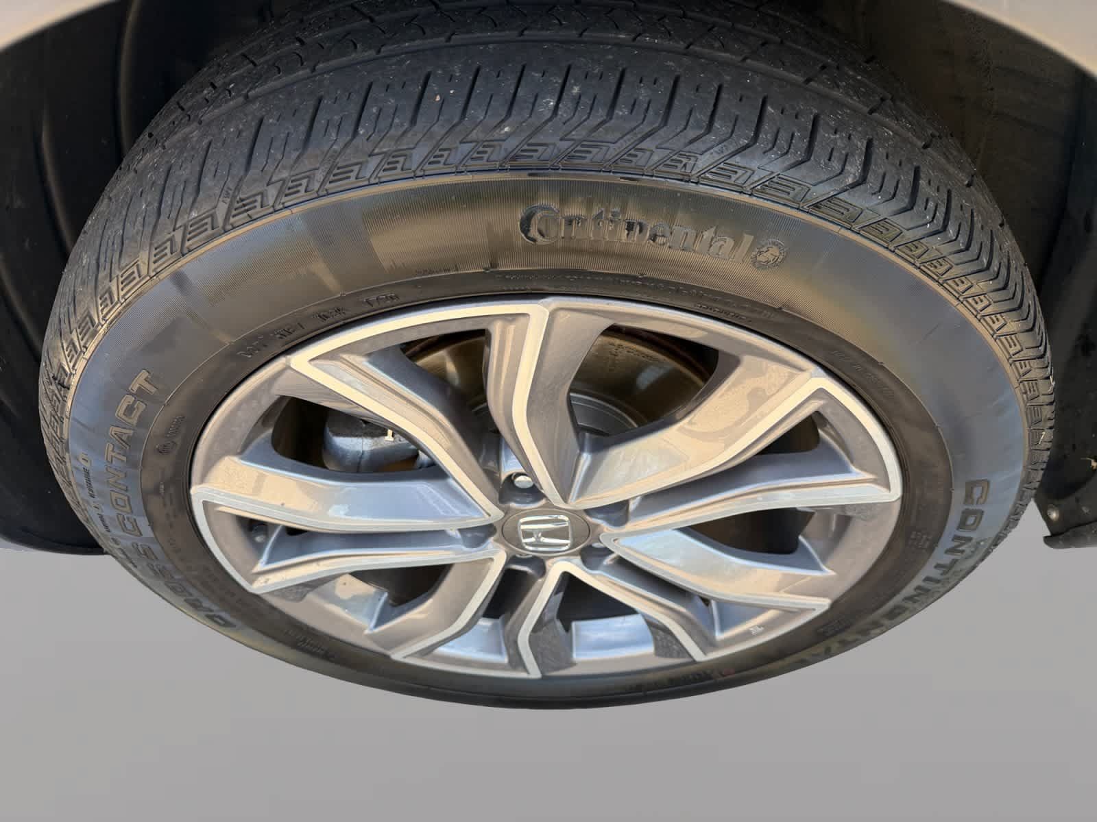 Used 2020 Honda CR-V Touring image 9
