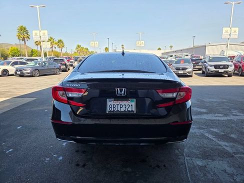 Used 2018 Honda Accord LX image 7