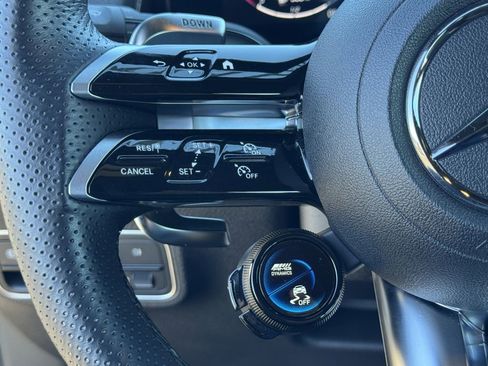 Certified 2025 Mercedes-Benz GLB 35 AMG 4MATIC image 26