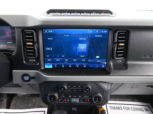 Used 2022 Ford Bronco Badlands AWD/4WD image 16