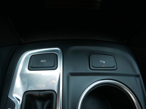 Used 2024 Chevrolet Equinox LT AWD/4WD image 36