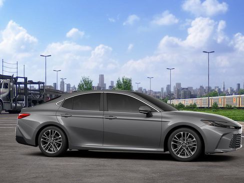 New 2026 Toyota Camry XLE image 13