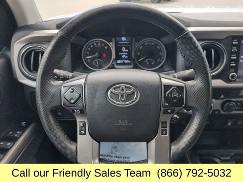 Used 2023 Toyota Tacoma SR5 AWD/4WD image 17
