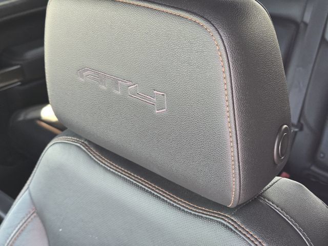 Used 2021 GMC Sierra 1500 AT4 AWD/4WD image 14