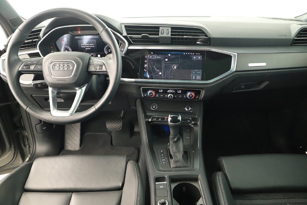 Certified 2024 Audi Q3 2.0T Premium Plus w/ Premium Plus Package AWD/4WD image 18