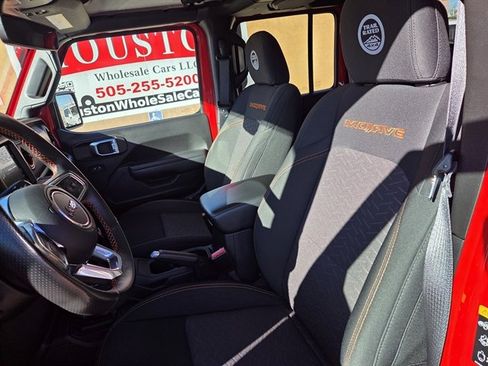 Used 2022 Jeep Gladiator Mojave image 8