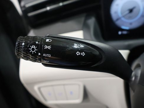 Used 2024 Hyundai Tucson Limited image 33