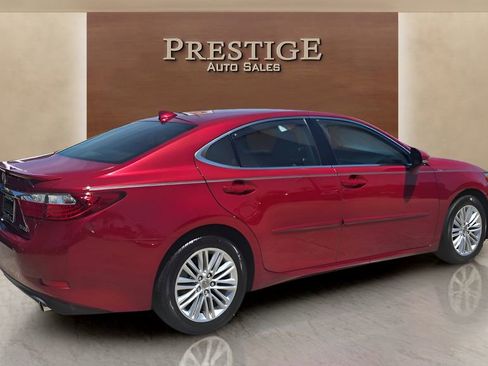 Used 2015 Lexus ES 350 w/ Luxury Package FWD image 14
