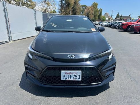 Used 2024 Toyota Corolla SE w/ SE Premium Package FWD image 5