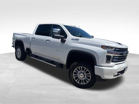 Used 2022 Chevrolet Silverado 2500 High Country w/ Z71 Off-Road Package AWD/4WD image 5