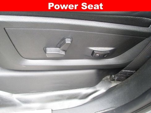 Used 2022 RAM 3500 Laramie image 25