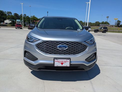 Used 2024 Ford Edge SE AWD/4WD image 2