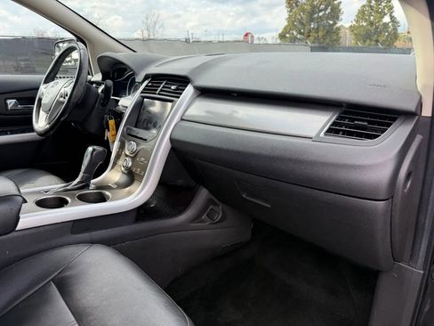 Used 2011 Ford Edge SEL w/ 202A Rapid Spec Order Code image 19