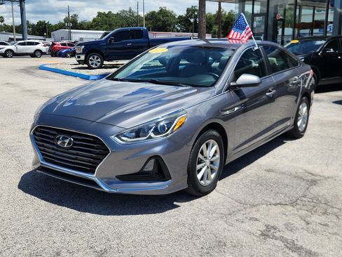 Used 2019 Hyundai Sonata SE w/ Cargo Package image 4