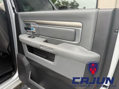 Used 2016 RAM 1500 Big Horn RWD image 15