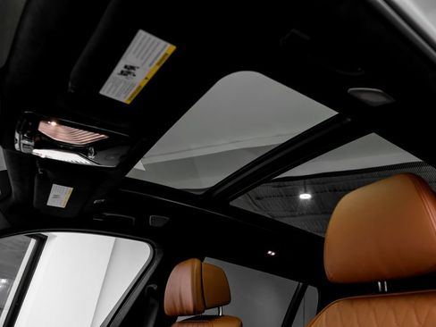 Used 2025 BMW ALPINA XB7 AWD/4WD image 7