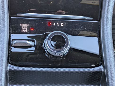 New 2026 Jeep Grand Cherokee Altitude AWD/4WD image 15