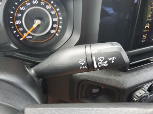 Used 2025 Jeep Wrangler Sport AWD/4WD image 18