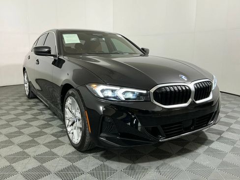 Used 2026 BMW 330i Sedan w/ Premium Package RWD image 4