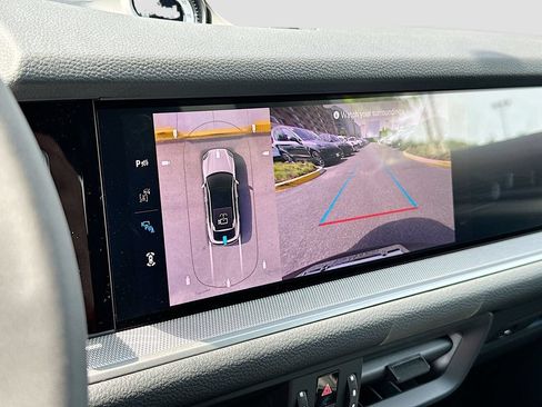 New 2026 Porsche Cayenne Coupe AWD/4WD image 17
