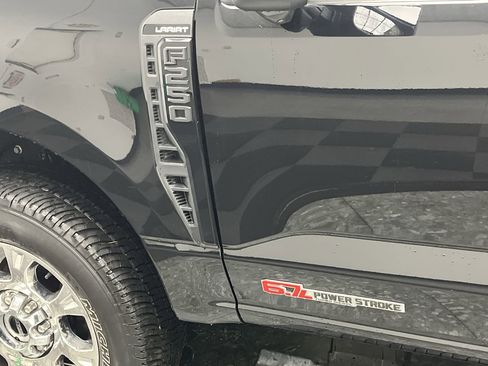 Used 2023 Ford F250 Lariat w/ Lariat Ultimate Package image 35