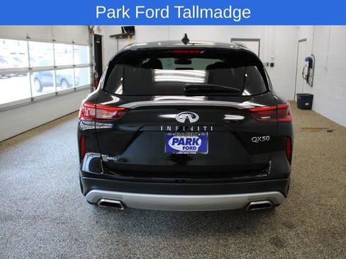 Used 2020 INFINITI QX50 Luxe w/ Navigation Package AWD/4WD image 4