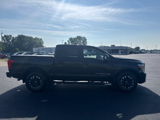 Used 2019 Nissan Titan PRO-4X AWD/4WD image 8